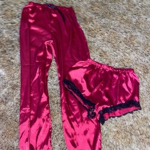 Pajama bottoms size small